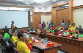 foto Temu akrab dengan Gubernur DKI Jakarta 26 balaikota_26